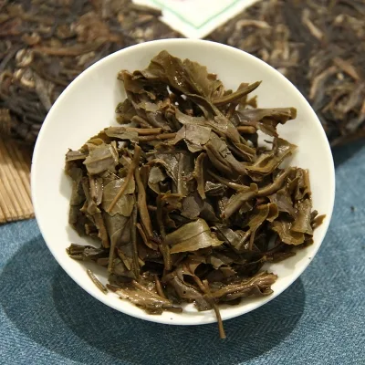 中茶 春之韵之攸乐山 普洱茶 生茶 2011年200克/饼 图5