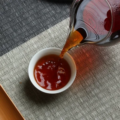 牛洛河 马帮贡茶 普洱茶 熟茶 2008年/357克/饼 陈年老茶 图3