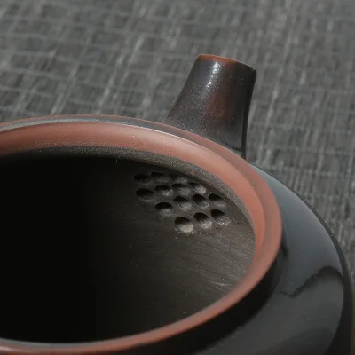 云南建水紫陶壶 黑色亮面 残贴壶 纯手工制作 每一个都是独一无二的 图2