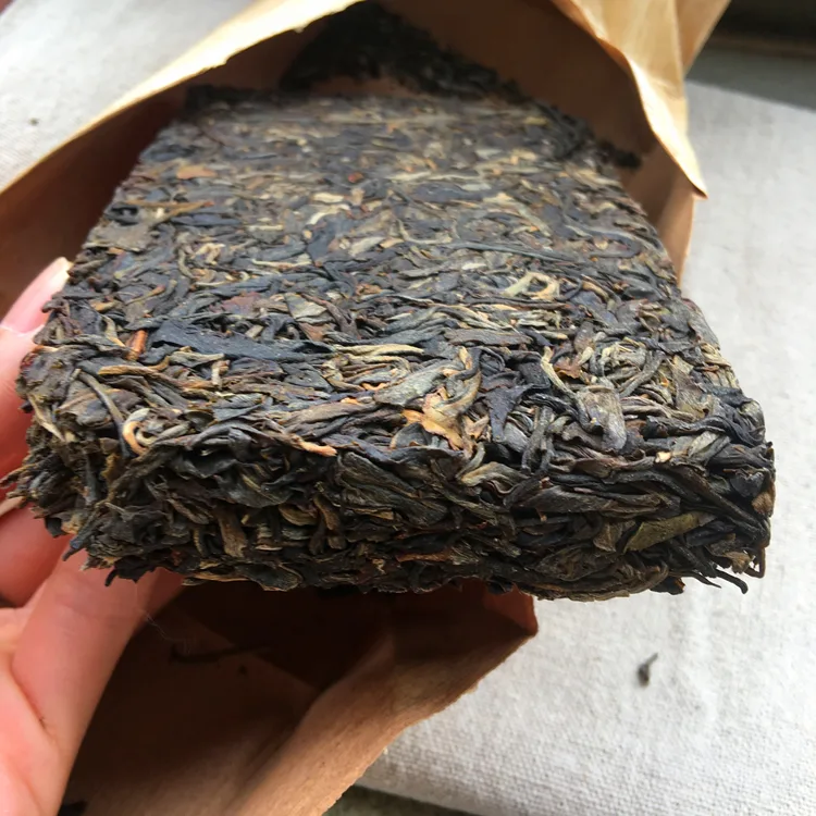 老曼峨 班章生砖 普洱茶 生茶 2014年250克/砖 生茶特级勐海班章茶厂 图4