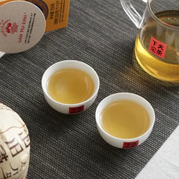 下关 丹巴格列 普洱茶 生茶 2021年/250克/沱/750克/条 图4