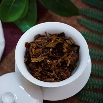 德宏古茶  三德大树白茶 普洱茶  白茶   2021年/357克/饼 图5