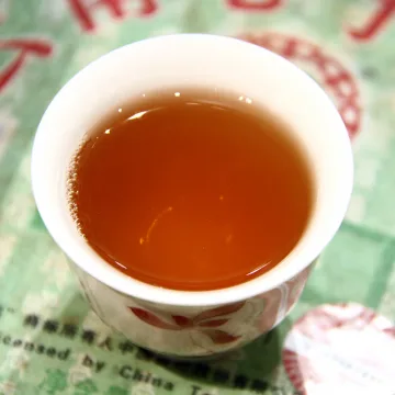 中茶  高境界  普洱茶 生茶   2007年/400克/饼  陈年老茶 图4