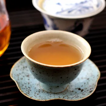 中茶 美术字圆茶 普洱茶 生茶 2007年/357克/饼 陈年老茶 图3