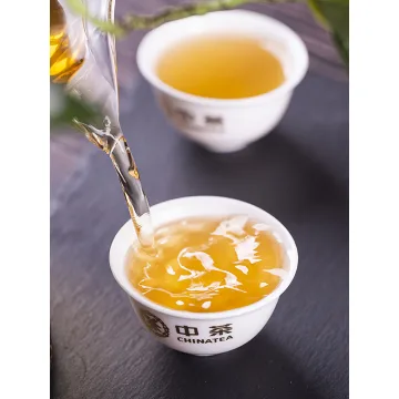 中茶 臻品黄印 普洱茶 生茶 2021年/200克饼 云南印级传承普洱七子饼中粮茶叶 图4