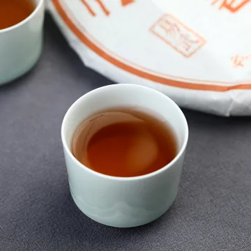 老同志 易武  普洱茶  熟茶  2021年/357克/饼 图4