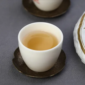 老同志  云南谷花饼茶 普洱茶  生茶  2021年/357克/饼 图4
