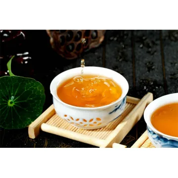 七彩云南 凤饼 普洱茶生茶 2017年 357克/饼 图3