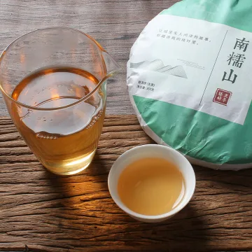 中木南糯山头春 普洱生茶 2022年 357克/饼 图3