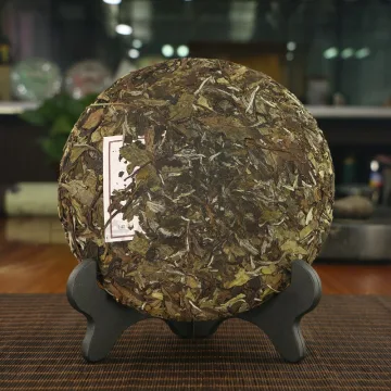 中茶 5901蝴蝶老树白茶 白茶 2021年 357克/饼 图2