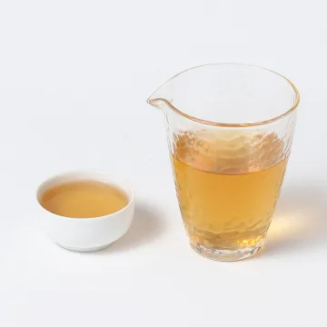 中茶 易武纯味 普洱茶 生茶 2017年 357克/饼 图4