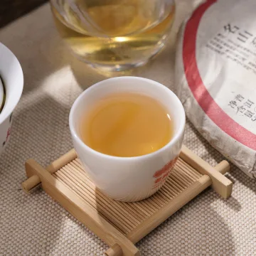 老同志 名山系列 懂过  普洱茶  生茶  2022年  500克/饼 图4