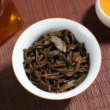 易武正山(落水洞)普洱茶 生茶 2007年 357克/饼 图4