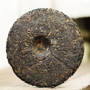 中茶5861印级铁饼  普洱茶  生茶  380克*7饼 图3