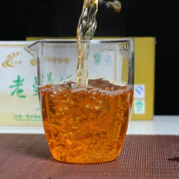 老曼峨茶砖 普洱茶 生茶 2008年 250克/盒 图3
