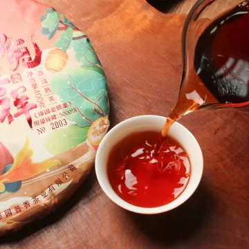 傣园普香 瑞兔呈祥 兔年生肖纪念饼 普洱茶 熟茶 2023年 400克/饼 图3