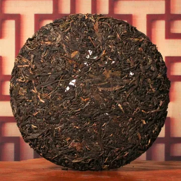 龙生 易武早春饼 普洱茶生茶 2008年 357克/饼 图2