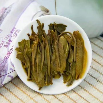 中茶老树普洱紫印 普洱茶 生茶 2023年 357克/饼 图4