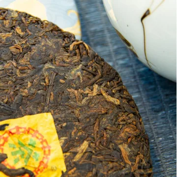 中茶九九蛟舞 普洱茶 熟茶 2023年 357克/饼 图3