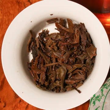 老曼峨易武大树 普洱茶 生茶 2008年 500克/饼 图4