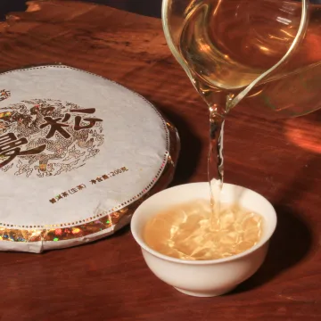 【已售罄】易武曼松 纯料 皇家贡茶 春茶 2023年 200克/饼 图3
