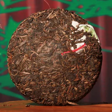 古树银毫 普洱茶生茶 357克/饼 2009年 图2