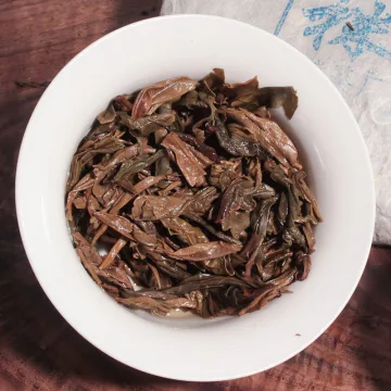 【已售罄】雪山单株 普洱茶生茶 357克饼 古树单株料 图4