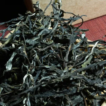 【已售罄】中木2025年冰岛老寨 大树头春 普洱茶晒青 生茶 散茶 200克/盒 图2
